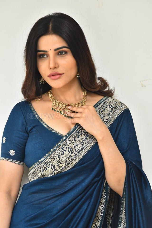 Actress Krisheka Patel at Artiste Release Press Meet Pictures 10