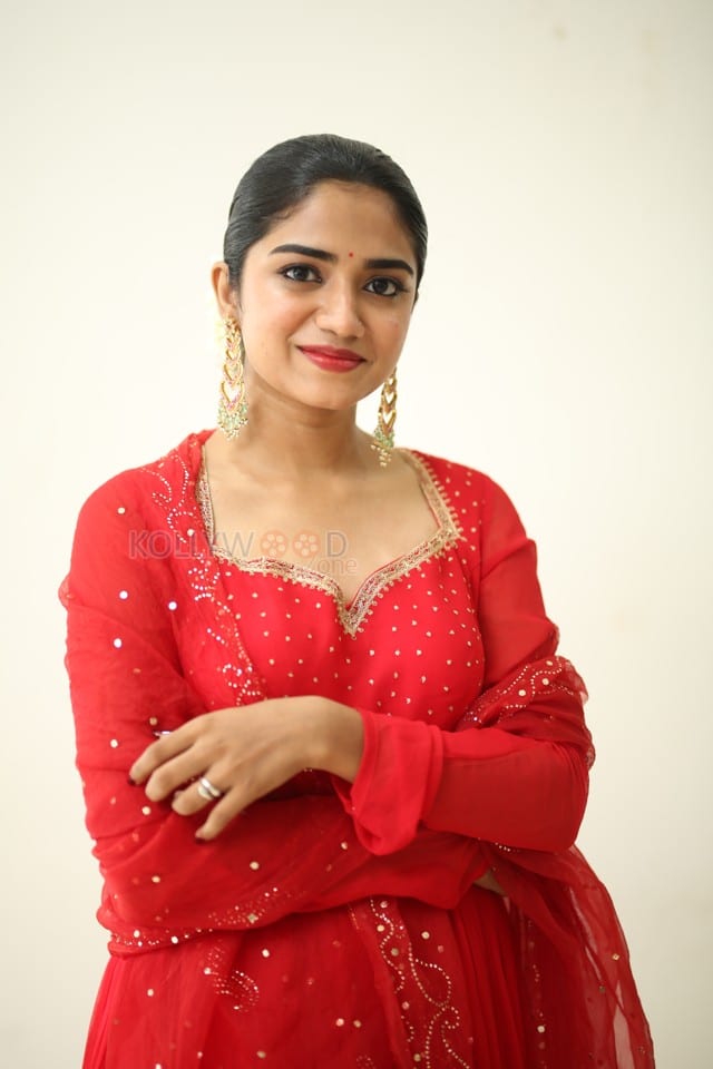 Actress Malavika Manoj at Oh Bhama Ayyo Rama Teaser Launch Photos 03