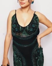 Captivating Avneet Kaur in a Backless Elegant Black Deep Neck Gown Pictures 04