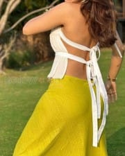 Sexy Avneet Kaur in a Backless White Top and Skirt Stills 02