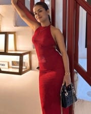 Stunning Actress and Model Avneet Kaur in a Red Bodycon Dress Pictures 06