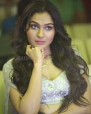 Actress Andrea Jeremiah At Vishwaroopam Audio Launch Photos