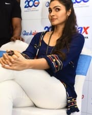 Actress Andrea Jeremiah Inaugurates Max Fashion S Th Store Photos