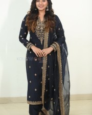 Actress Anjali at Bahishkarana Web Series Success Meet Pictures13