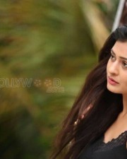 Actress Payal Rajput Sexy Cleavage Photos