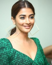 Actress Pooja Hegde Ultra Glam at Radhe Shyam Promotions Pictures 32