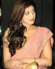 Actress Pranitha Cute Pictures