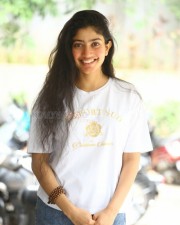 Actress Sai Pallavi at Virata Parvam Movie Interview Pictures 14