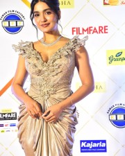 Actress Saniya Iyappan at 69th SOBHA Filmfare Awards South 2024 Photos 05