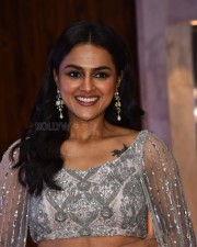 Actress Shraddha Srinath at Daaku Maharaaj Blockbuster Press Meet Photos 10