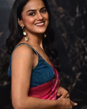 Actress Shraddha Srinath at Daaku Maharaj Movie Trailer Launch Photos 27