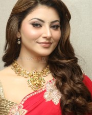 Actress Urvashi Rautela at Daaku Maharaaj Release Press Meet Pictures 06