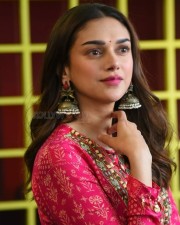 Aditi Rao Hydari at Maha Samudram Movie Interview Photos 13