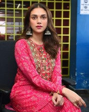 Aditi Rao Hydari at Maha Samudram Movie Interview Photos 14