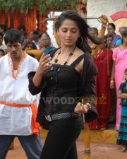 Anushka Shetty Sexy Pics In Panchakshari Movie