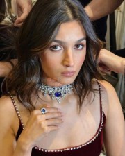 Beautiful Alia Bhatt in a Wine Strappy Gown with a Diamond Sapphire Necklace at Hope Gala Event Photos 02