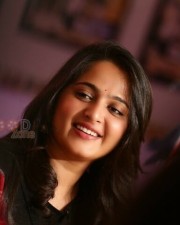 Beautiful Anushka At Rudramadevi Promotion Photos