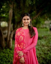 Beautiful Keerthy Suresh in a Pink Anarkali with Floral Dupatta Photos 02