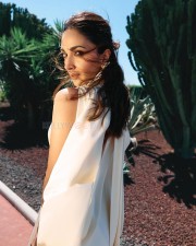 Beautiful Kiara Advani in an Ivory Satin Dress at Cannes 2024 Photos 05