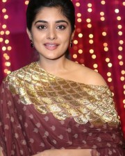 Beautiful Niveda Thomas Pics