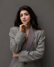 Beautiful Pranitha Subhash at Paris Fashion Week in a Formal Blazer Suit Photos 02