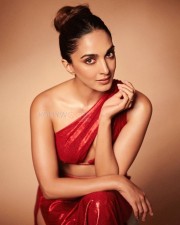 Beautiful Red Hot Kiara Advani Stills 03