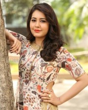 Beautiful Telugu Actress Rashi Khanna Photos