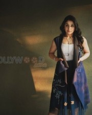 Beautiful Young Actress Regina Cassandra Pictures