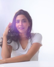 Beautiful and Sexy Aishwarya Lekshmi in a White Tshirt Photos 02