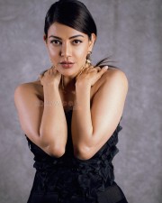 Bold Kajal Aggarwal in a Black Tube Top and Leather Pants Photos 03