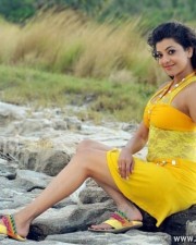 Business Man Heroine Kajal Agarwal Hot Photos