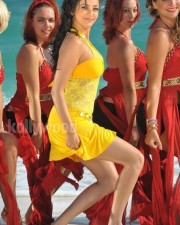 Business Man Heroine Kajal Agarwal Hot Photos