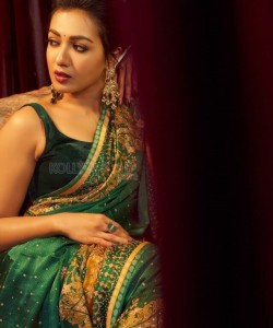 catherine tresa in madras saree