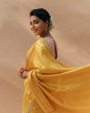 Christopher Movie Actress Aishwarya Lekshmi Photoshoot Stills 03