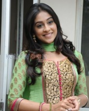 Cute Actress Regina Pictures