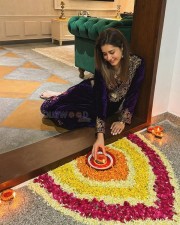 Cute Raashii Khanna Diwali Pictures 03