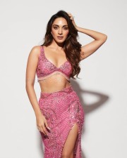 Desi Barbie Kiara Advani Photoshoot Stills 02