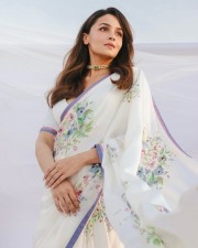 Elegant Alia Bhatt in a White Linen Printed Saree Photos 02