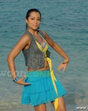 Exclusive Trisha Sexy Stills