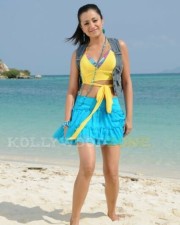 Exclusive Trisha Sexy Stills