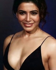 Glamourous Samantha Ruth Prabhu Pictures 03