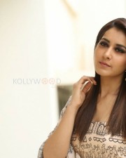 Gorgeous Actress Rashi Khanna Interview Photos