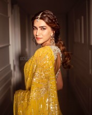 Gorgeous Kriti Sanon in a Yellow Saree Pictures 06