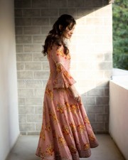 Gorgeous Raashi Khanna Photoshoot Pictures