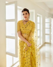 Graceful Kajal Aggarwal in a Bright Yellow Embellished Saree Pictures 04