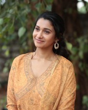 Heroine Priya Bhavani Shankar at Demonte Colony 2 Pre Release Event Photos 11