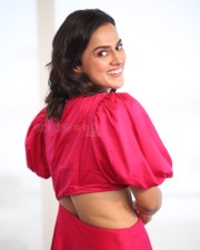 Heroine Shraddha Srinath at Mechanic Rocky Interview Photos 33