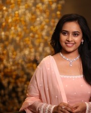 Heroine Sri Divya at Sathyam Sundaram Pre Release Event Pictures 14