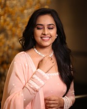 Heroine Sri Divya at Sathyam Sundaram Pre Release Event Pictures 23