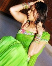 Hot Anuksha Pictures